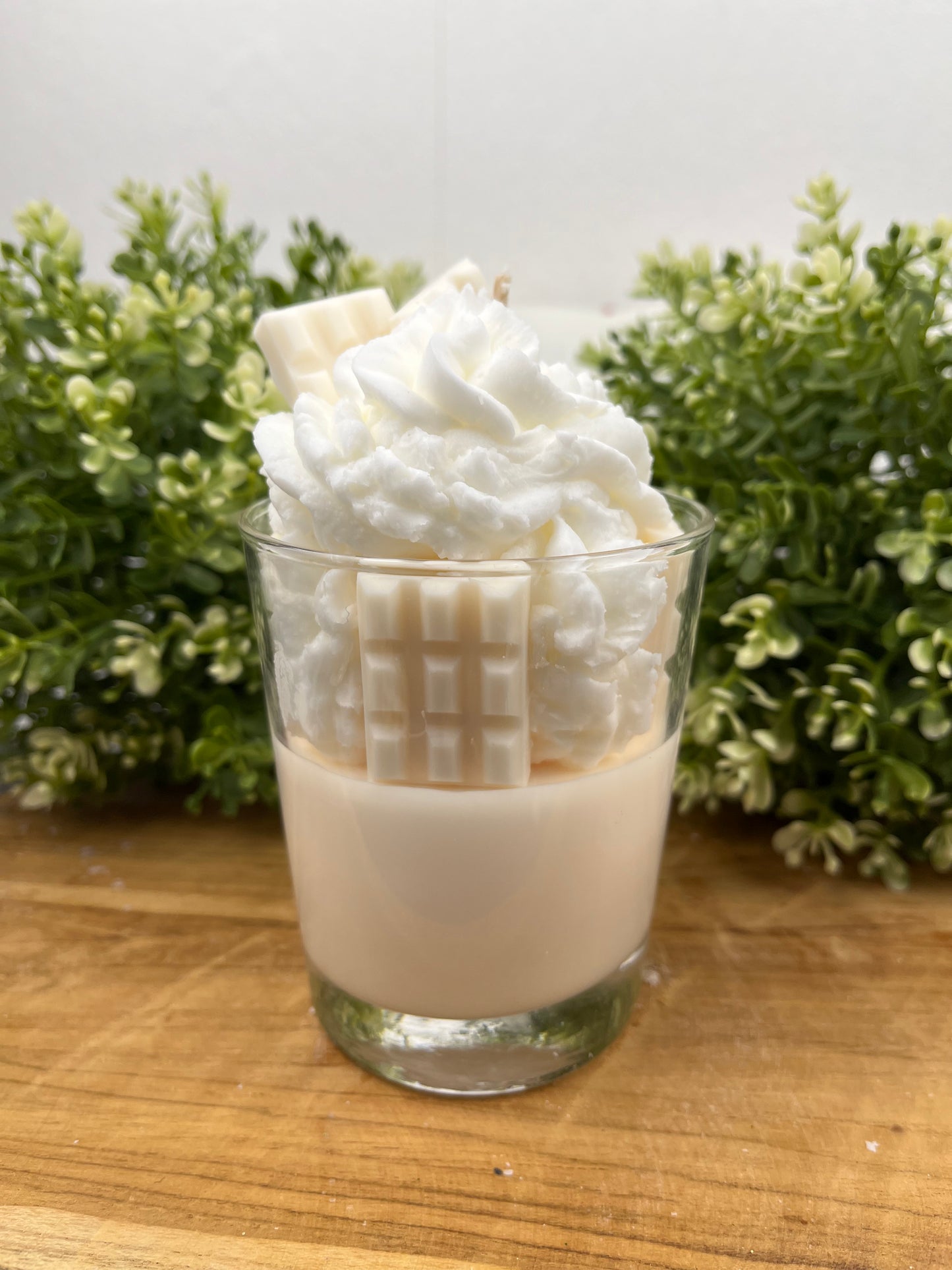 Weiße Schokolade Becher
