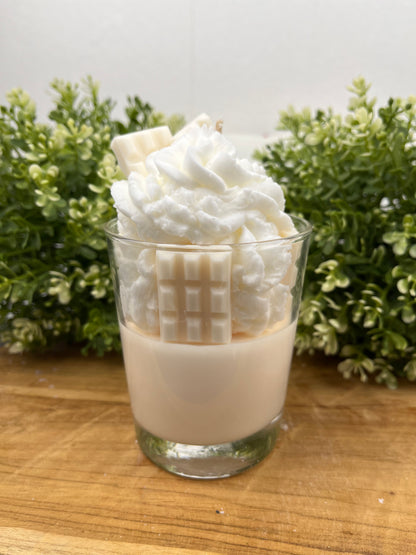 Weiße Schokolade Becher