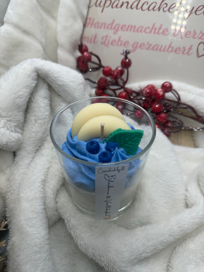 Blaubeere & Vanillekipferl